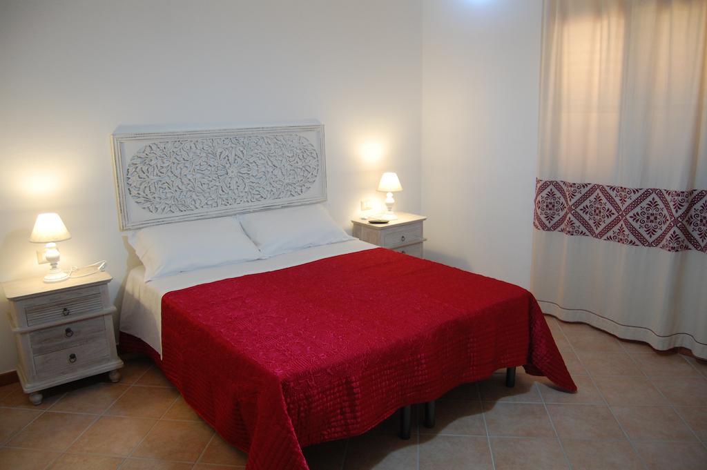 B&B Il Corbezzolo Позада Стая снимка